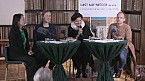 Bild: Korrepetitorin Eunjung Lee, Chordirektorin Ines Kaun, Sabine Coelsch-Foisner, Schauspieler Marco Dott