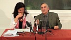 Bild: Sabine Coelsch-Foisner und der Joseph Vella beim Atelier Gesprch ''Gozo - Opera Utopia''