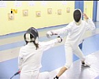 Bild: Fechtkurs am Universit�ts Sport Institut